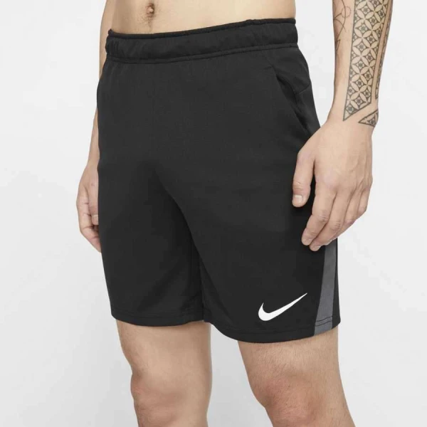 BERMUDA NIKE DRY-FIT TREINO E ACADEMIA MASCULINA - Preto