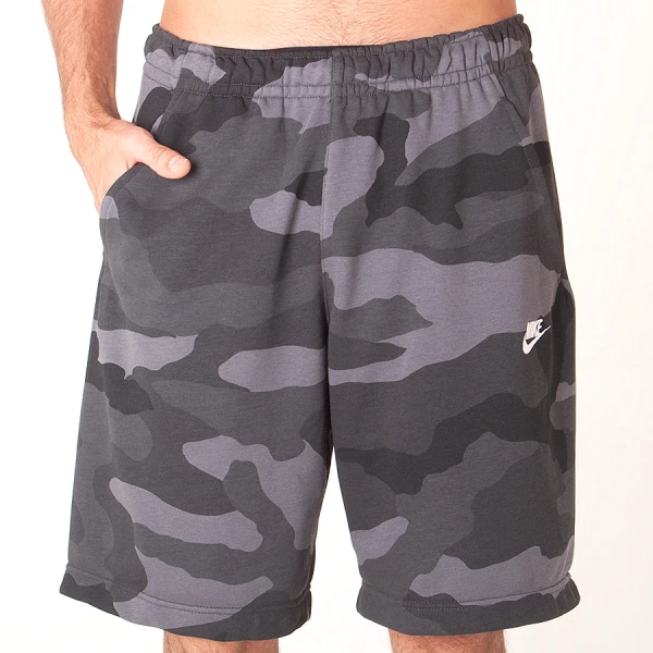 BERMUDA NIKE SPORTSWEAR CLUB CAMUFLADA MASCULINA - Grafite/preto