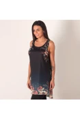 BLUSA COLCCI ALONGADA ESTAMPADA FEMININA - Preto BLUSA COLCCI ALONGADA ESTAMPADA FEMININA - Preto