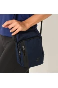 BOLSA NIKE TECH SMALL ITEMS - Marinho BOLSA NIKE TECH SMALL ITEMS - Marinho