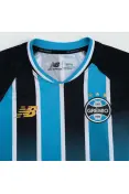 CAMISA NEW BALANCE GREMIO TORCEDOR 26/27 INFANTIL - Preto/azul CAMISA NEW BALANCE GREMIO TORCEDOR 26/27 INFANTIL - Preto/azul