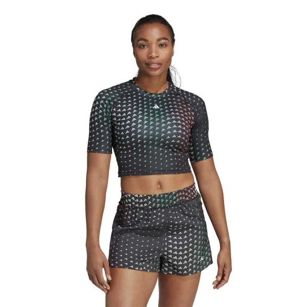 CAMISETA ADIDAS BRAND LOVE PERFORMANCE FEMININA - Preto/verde