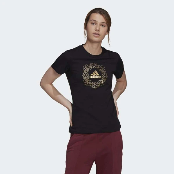CAMISETA ADIDAS ESTAMPADA FOIL MANDALA FEMININA - Preto/dourado
