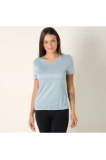 CAMISETA ADIDAS RUN FEMININA - Azul celeste CAMISETA ADIDAS RUN FEMININA - Azul celeste