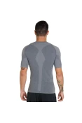CAMISETA ASICS SEAMLESS SS COMPRESSÃO MASCULINA - Cinza CAMISETA ASICS SEAMLESS SS COMPRESSÃO MASCULINA - Cinza