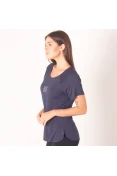 CAMISETA COLCCI ESTAMPADA GOLA REDONDA FEMININA - Marinho CAMISETA COLCCI ESTAMPADA GOLA REDONDA FEMININA - Marinho