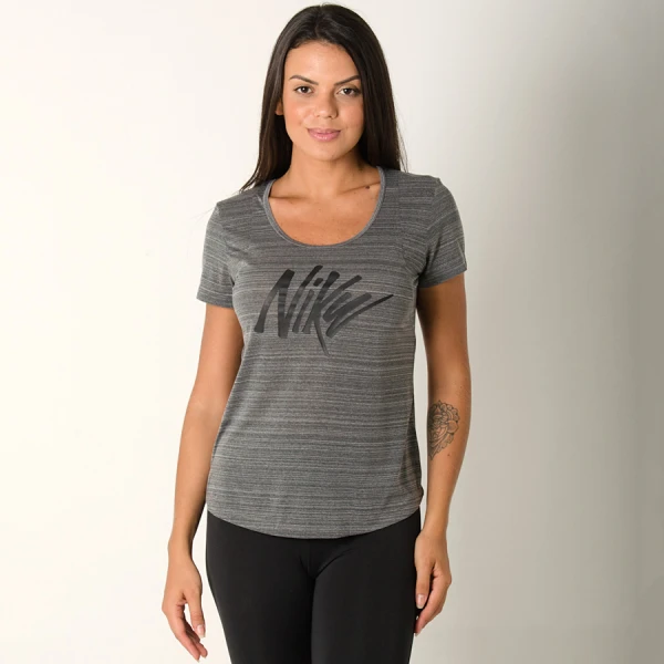 CAMISETA NIKE 10K FEMININA - Grafite