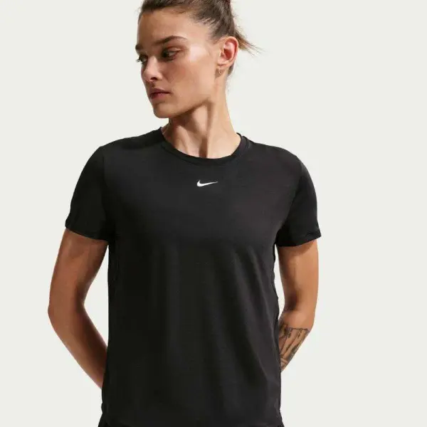 CAMISETA NIKE DF ONE CLASSIC FEMININA - Preto