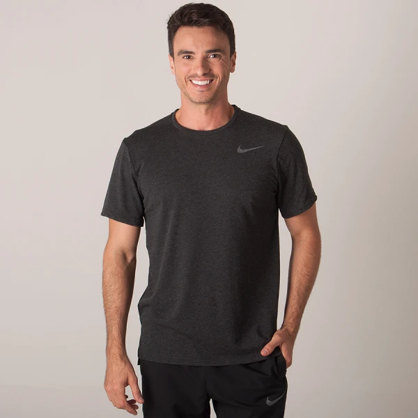 CAMISETA NIKE DRI FIT BREATHE MASCULINA - Chumbo