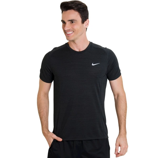 CAMISETA NIKE DRI FIT COOL MILER MASCULINA - Preto/prata