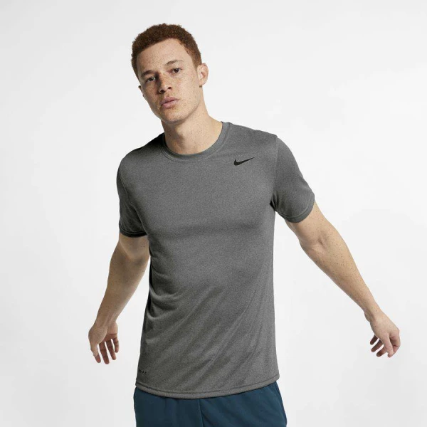 CAMISETA NIKE DRI-FIT LEGEND MASCULINA - Grafite