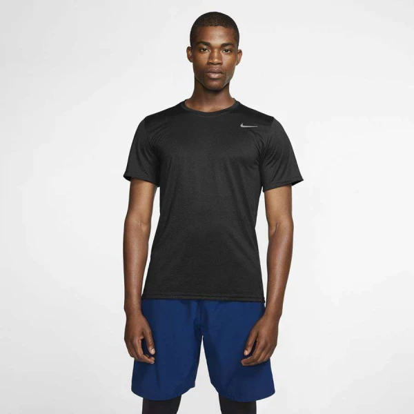 CAMISETA NIKE DRI-FIT LEGEND MASCULINA - Preto