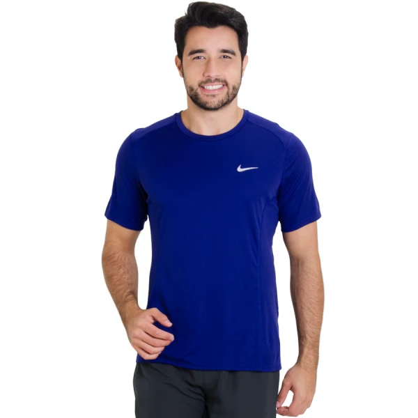 CAMISETA NIKE DRI-FIT MILER SS MASCULINA - Azul royal