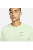 CAMISETA NIKE DRI-FIT RUN DIVISION MASCULINA - Verde CAMISETA NIKE DRI-FIT RUN DIVISION MASCULINA - Verde