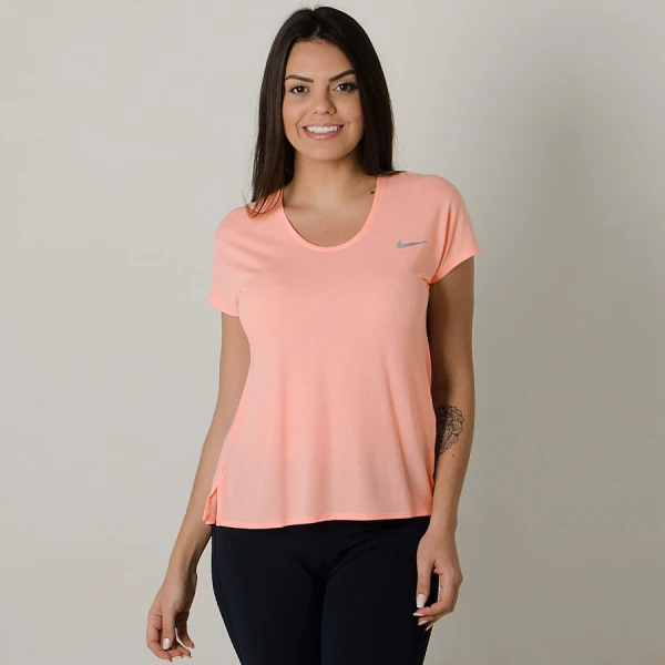 CAMISETA NIKE MILER FEMININA - Rosa