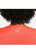 CAMISETA NIKE MILER FEMININA - Salmao CAMISETA NIKE MILER FEMININA - Salmao