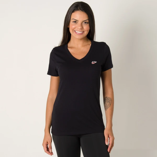 CAMISETA NIKE SPORTSWEAR GRAPHIC FEMININA - Preto