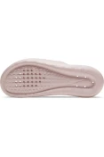 CHINELO NIKE VICTORI ONE FEMININO - Rosa