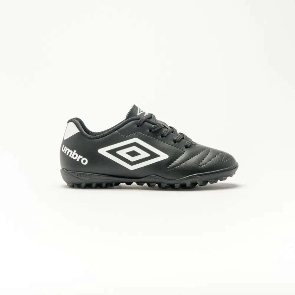 CHUTEIRA UMBRO SOCIETY CLASS 2.2 JR INFANTIL - Preto/branco