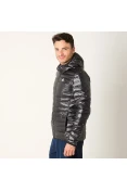 JAQUETA ADIDAS CAPUZ DOWN VARILITE MASCULINA - Preto JAQUETA ADIDAS CAPUZ DOWN VARILITE MASCULINA - Preto