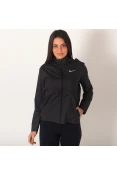 JAQUETA CORTA-VENTO NIKE ESSENTIALS FEMININA - Preto JAQUETA CORTA-VENTO NIKE ESSENTIALS FEMININA - Preto