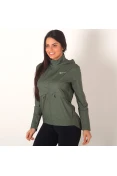 JAQUETA CORTA-VENTO NIKE ESSENTIALS FEMININA - Verde JAQUETA CORTA-VENTO NIKE ESSENTIALS FEMININA - Verde