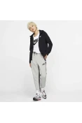JAQUETA NIKE SPORTSWEAR ESSENTIAL FEMININA - Preto JAQUETA NIKE SPORTSWEAR ESSENTIAL FEMININA - Preto