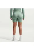 SHORTS NIKE PRO SEAMLESS FEMININO - Verde SHORTS NIKE PRO SEAMLESS FEMININO - Verde