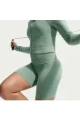SHORTS NIKE PRO SEAMLESS FEMININO - Verde SHORTS NIKE PRO SEAMLESS FEMININO - Verde
