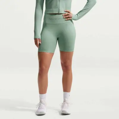 SHORTS NIKE PRO SEAMLESS FEMININO - Verde