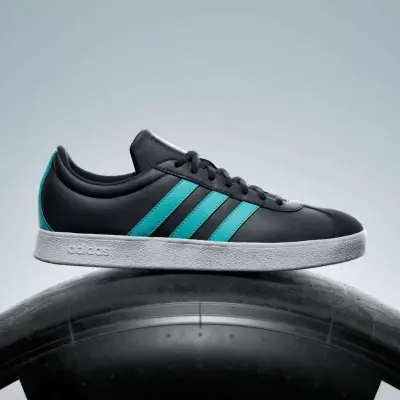 TÊNIS ADIDAS VL COURT MERCEDES AMG UNISSEX - Preto/verde