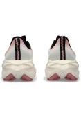 TÊNIS ASICS NOVABLAST 4 TR FEMININO - Rosa/bege TÊNIS ASICS NOVABLAST 4 TR FEMININO - Rosa/bege