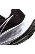 TÊNIS NIKE AIR ZOOM PEGASUS 38 FEMININO - Preto/branco TÊNIS NIKE AIR ZOOM PEGASUS 38 FEMININO - Preto/branco