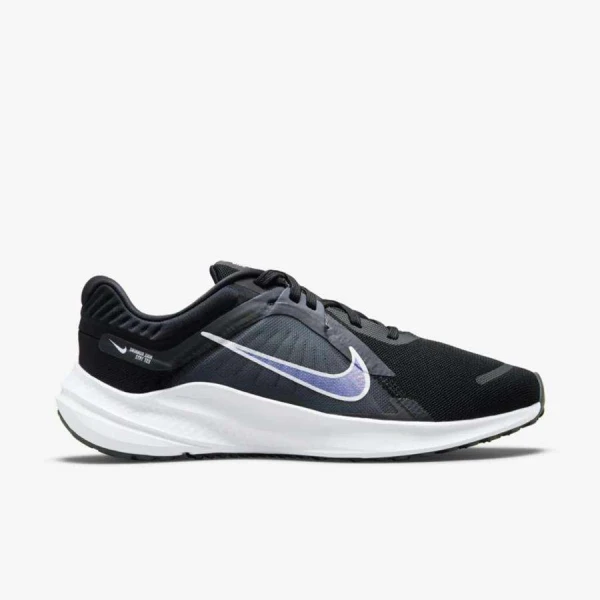 TÊNIS NIKE QUEST 5 FEMININO - Preto/branco