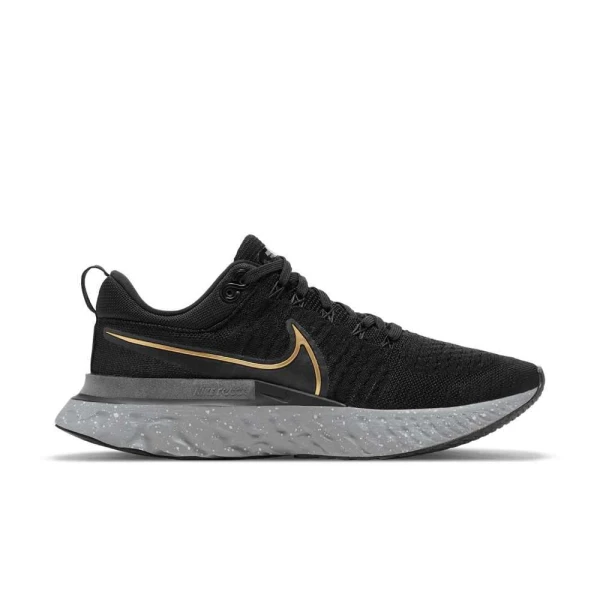 TÊNIS NIKE REACT INFINITY RUN FLYKNIT 2 MASCULINO - Preto/dourado