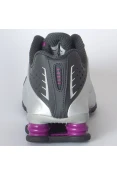 TÊNIS NIKE SHOX R4 FEMININO - Prata/roxo TÊNIS NIKE SHOX R4 FEMININO - Prata/roxo