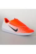 TÊNIS NIKE VAPOR 12 CLUB PS (V) IC INFANTIL - Laranja/branco TÊNIS NIKE VAPOR 12 CLUB PS (V) IC INFANTIL - Laranja/branco